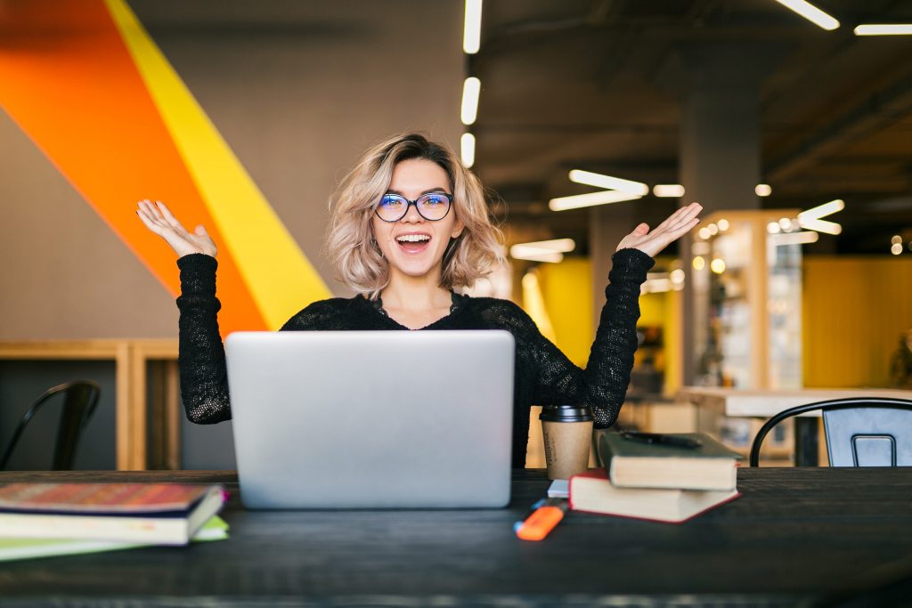 Alivia tus dolencias producidas por el home office en OSI